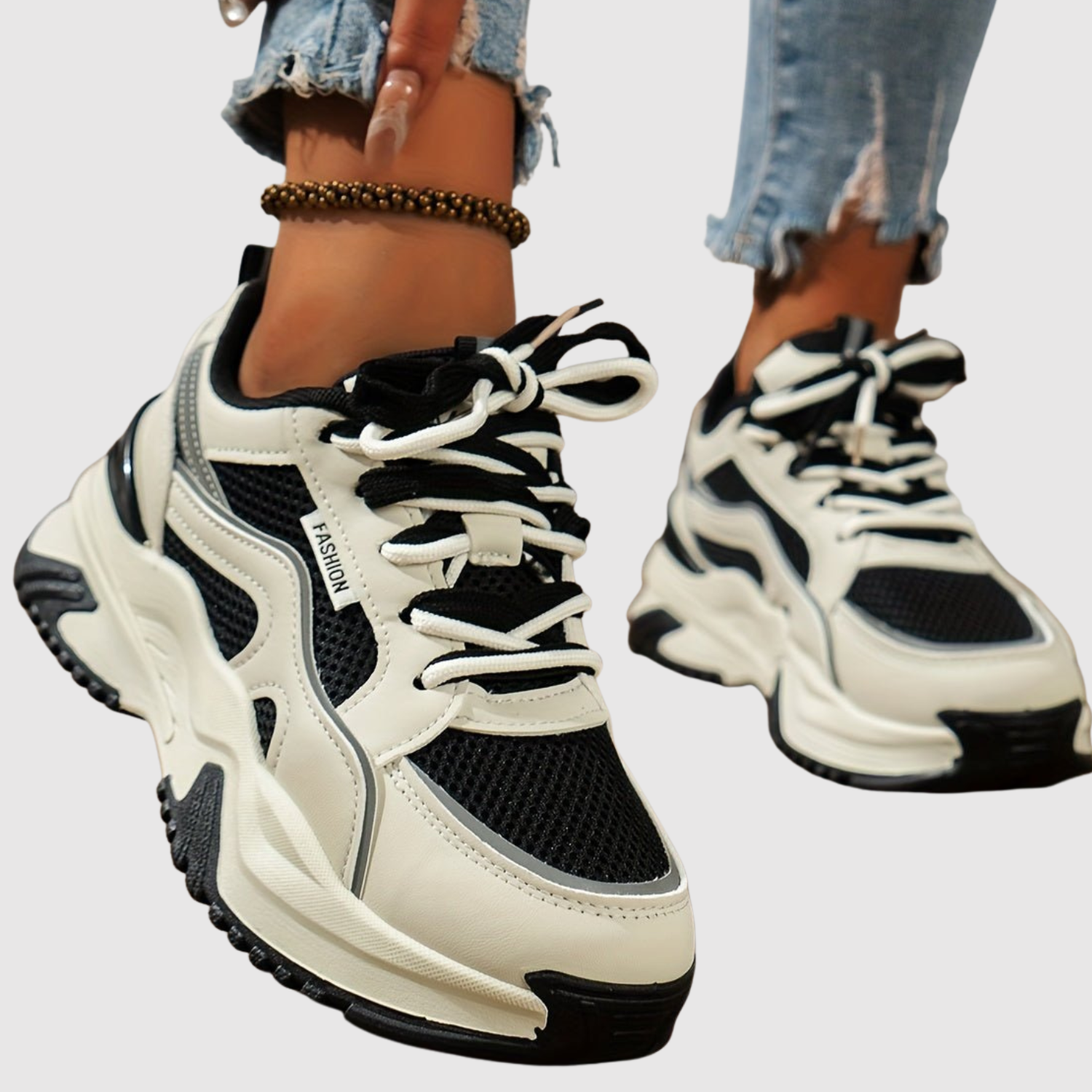 Симона - Маратонки с висока подметка и стилен дизайн